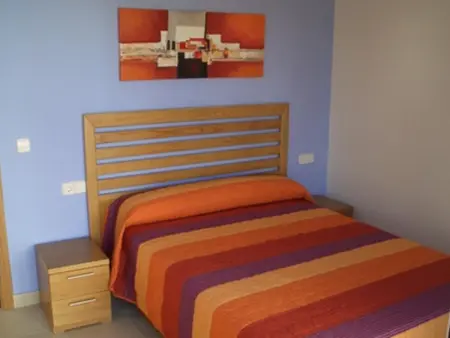 Maison jumelée avec piscine et climatisation près de la plage - Photo 18