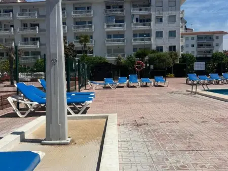 Appartement 2 chambres à Blanes avec piscine, proche plage - Photo 2
