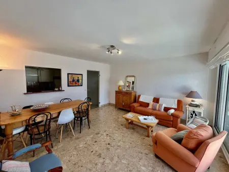 Quiberon - Appartement T3 de 65m² en rez-de-chaussée avec terrasse, proche plage et stationnement - Photo 1