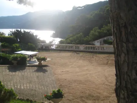 Appartement calme avec vue mer, piscine et parking à Sant Feliu de Guíxols - Photo 13