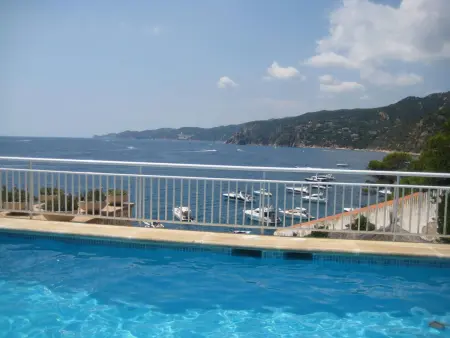 Appartement calme avec vue mer, piscine et parking à Sant Feliu de Guíxols - Photo 14