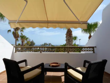 Appartement à Puerto del Carmen avec Piscine, Climatisation, Proche Plage et Attractions - Photo 8