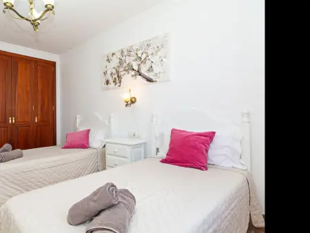 Appartement 4 chambres avec climatisation, au centre de Playa Blanca. Très bien équipé. - Photo 15