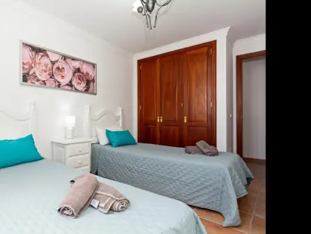 Appartement 4 chambres avec climatisation, au centre de Playa Blanca. Très bien équipé. - Photo 17