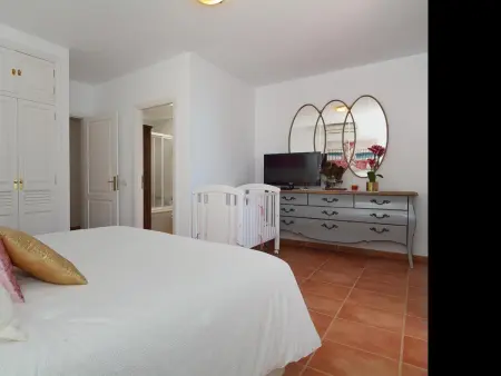 Appartement central à Playa Blanca, 2 chambres, climatisation et Wifi - Photo 8