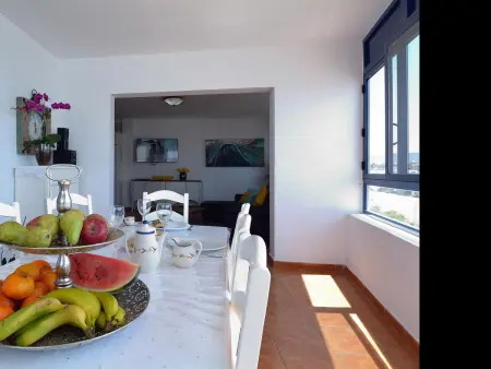 Appartement central à Playa Blanca, 2 chambres, climatisation et Wifi - Photo 12