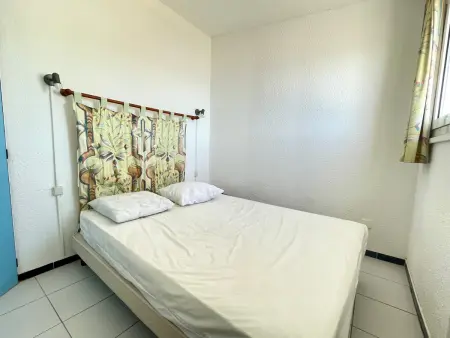Appartement 2 pièces avec terrasse 25m² et parking à 50m de la plage - Photo 2