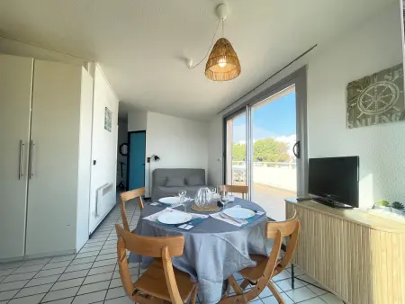 Appartement 2 pièces avec terrasse 25m² et parking à 50m de la plage - Photo 7