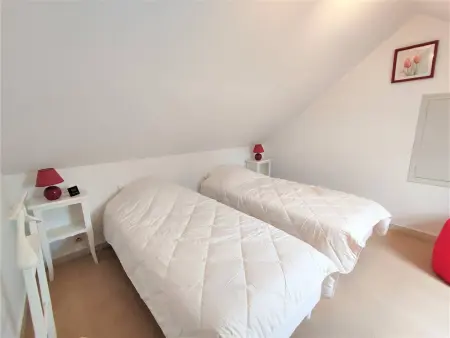 Bel Appartement 3* au Centre de Perros-Guirec avec WIFI, Balcon et Parking - Photo 3