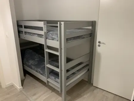 Charmant T2 en centre-ville avec balcon, parking privé et équipements bébé à Fort-Mahon-Plage - Photo 8