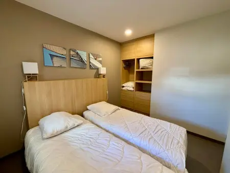 Appartement luxe 2 chambres, balcon, accès plage, piscine, animaux admis, parking - Photo 3