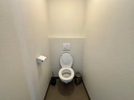 Appartement luxe 2 chambres, balcon, accès plage, piscine, animaux admis, parking - Photo 7