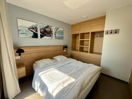 Appartement luxe 2 chambres, balcon, accès plage, piscine, animaux admis, parking - Photo 14