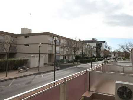 Charmant T1 avec grande terrasse, climatisé, proche des Thermes, équipé lave-vaisselle et lave-linge - Photo 13