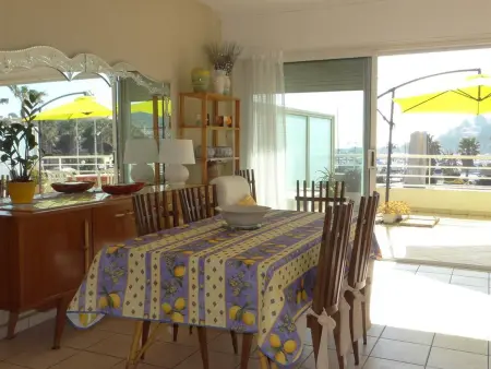 Grand T3 avec terrasse et piscine à Cavalaire-sur-Mer - Photo 5