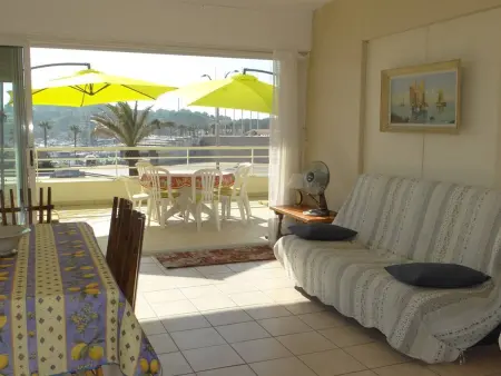 Grand T3 avec terrasse et piscine à Cavalaire-sur-Mer - Photo 6