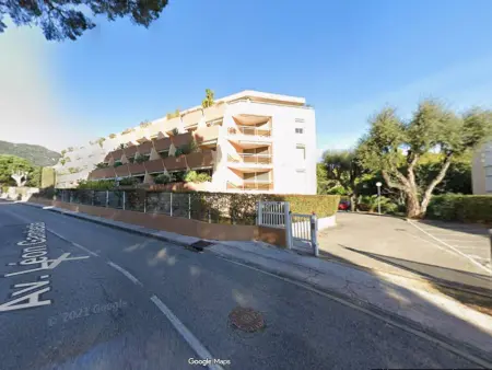 Studio climatisé avec coin nuit et terrasse plein Sud, 10 m², parking inclus - Photo 11