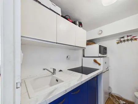 Appartement T2 à 150 m de la plage avec terrasse et parking privé - Photo 8