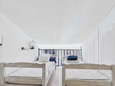 Appartement T2 à 150 m de la plage avec terrasse et parking privé - Photo 11
