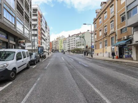Appartement Design à Lisbonne avec Terrasse - Proche du Centre, 1 Chambre, Cuisine Équipée - Photo 22