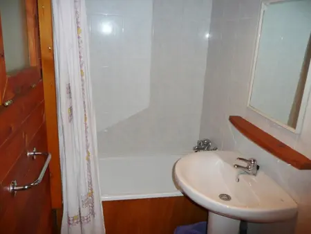 Bungalow en bois à 100m de la plage avec WiFi, animaux admis et parking - Photo 2