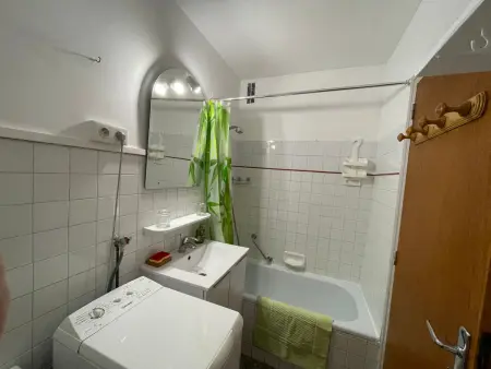 Studio 1* pour 2 pers. avec balcon à Brides-les-Bains - Photo 3