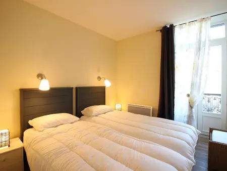 T3 à La Bourboule avec parking et WiFi - Idéal pour 4 personnes - Photo 5