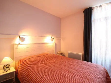 T3 à La Bourboule avec parking et WiFi - Idéal pour 4 personnes - Photo 6