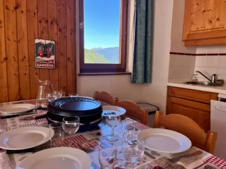 Appartement lumineux au pied des pistes avec accès direct Grand Massif - Photo 3