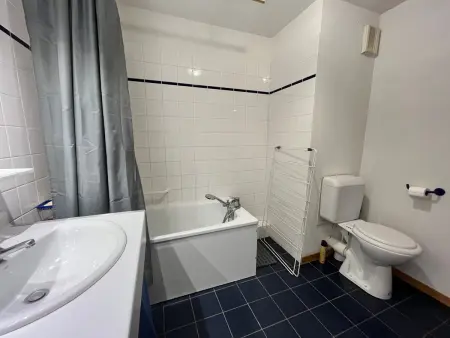 Appartement lumineux au pied des pistes avec accès direct Grand Massif - Photo 11