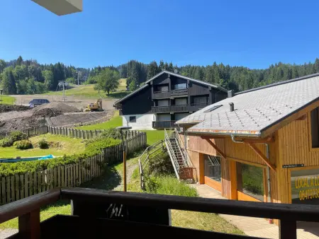Appartement lumineux au pied des pistes avec accès direct Grand Massif - Photo 13
