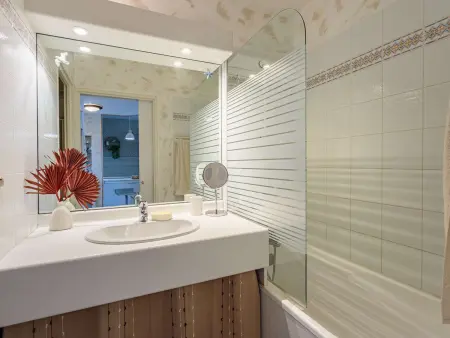 Appartement moderne avec piscine collective, Appartement 2 personnes à Ciboure - Photo 8