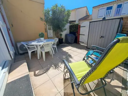 Charmante maison 2 pièces cabine 6 personnes, proche mer et étang, terrasse avec BBQ - Photo 9