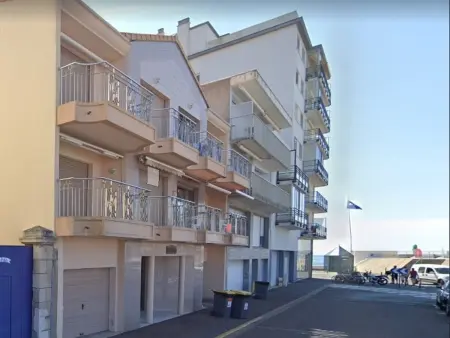 Studio Alcôve - Face au Chenal, 50m Plage/Port, 700m Centre-Ville, Capacité 3 pers., Confort Moderne - Photo 14