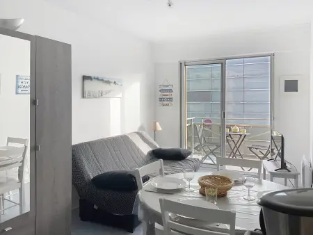 Studio rénové avec balcon à 100m de la plage et piscine - 4 personnes - Les Sables-d'Olonne - Photo 3