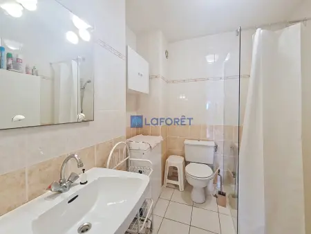 Beau Studio 1er étage avec balcon et ascenseur, Appartement 3 personnes à Les Sables d'Olonne - Photo 6