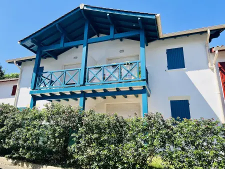 T1 bis confortable avec terrasse et parking à Cambo-les-Bains - Photo 13