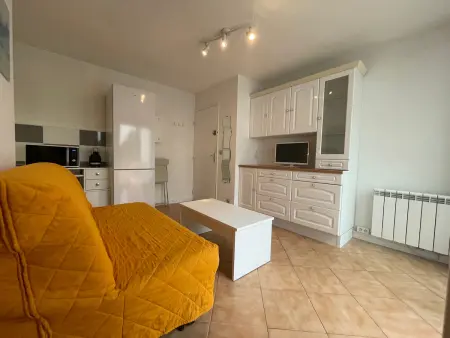 Appartement T2 avec Terrasse à 300m de la Plage de Saint-Georges-de-Didonne - Photo 3