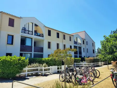 Appartement T2 avec Terrasse à 300m de la Plage de Saint-Georges-de-Didonne - Photo 10