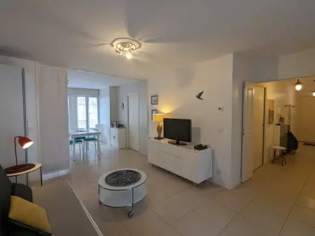 Arcachon centre, T2 de 47m², 200m plage, loggia, parking, idéal couple - Photo 3