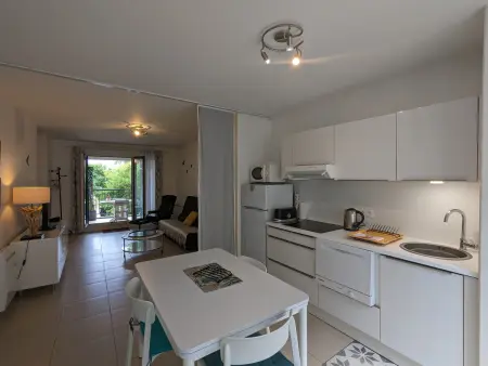 Arcachon centre, T2 de 47m², 200m plage, loggia, parking, idéal couple - Photo 4