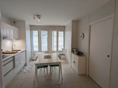 Arcachon centre, T2 de 47m², 200m plage, loggia, parking, idéal couple - Photo 6