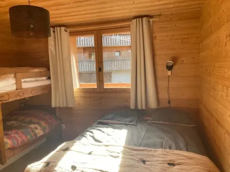 Appartement 3 chambres avec terrasse, balcon, terrain de boule, parking, wifi - Photo 7