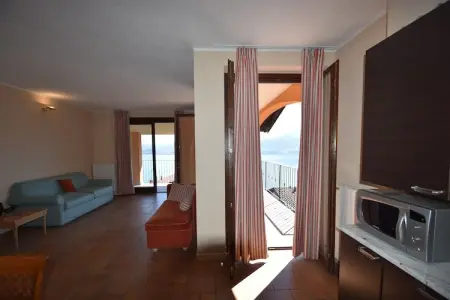 Vigneto D18, Appartement avec jardin au bord du lac Majeur - Photo 8