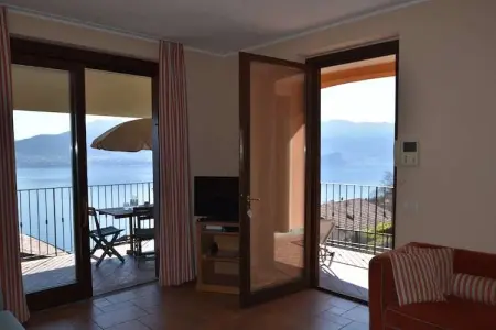 Vigneto D18, Appartement avec jardin au bord du lac Majeur - Photo 9