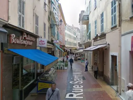 Charmant Studio avec Mezzanine, Climatisé, au Cœur de Menton, Proche Plages et Commerces - Photo 10