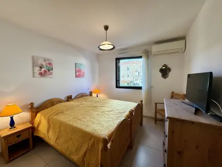 Bel appartement T2 en centre-ville proche plages - Photo 7