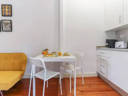 Superbe Appartement Design à Lisbonne - 1ch, proche centre, équipé, parfait pour couples/familles - Photo 11