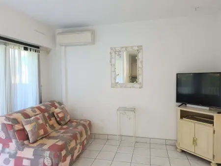 Appartement familial 3 pièces, piscine, terrasse et parking privé - Cap d'Agde - Photo 5