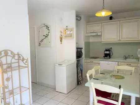 Appartement familial 3 pièces, piscine, terrasse et parking privé - Cap d'Agde - Photo 7
